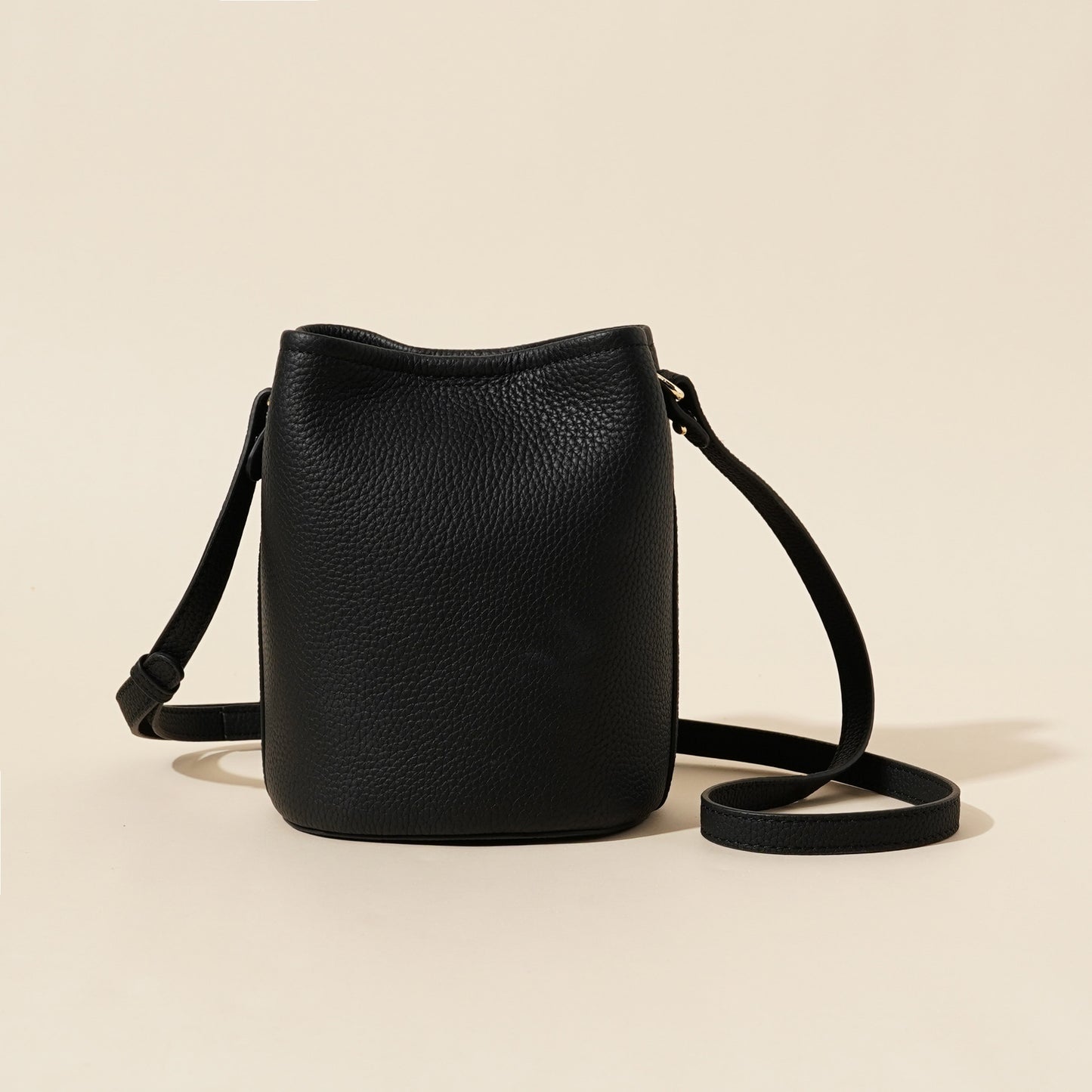 3966 genuine leather mini bucket bag