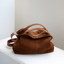 2729 fall and winter large handbag in suede