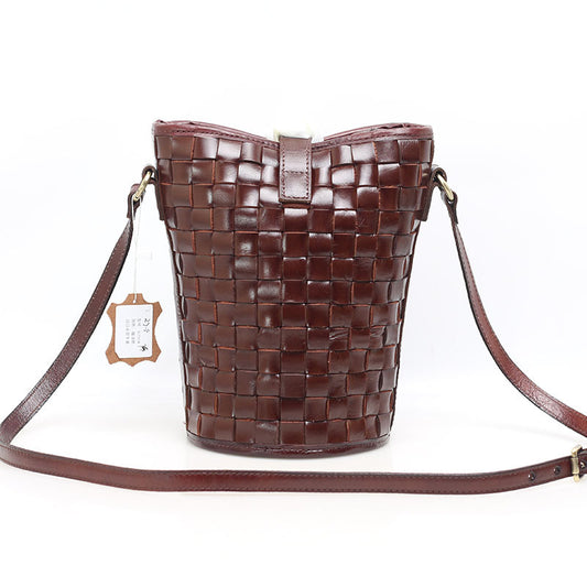 564 handmade knitted bucket crossbody bag