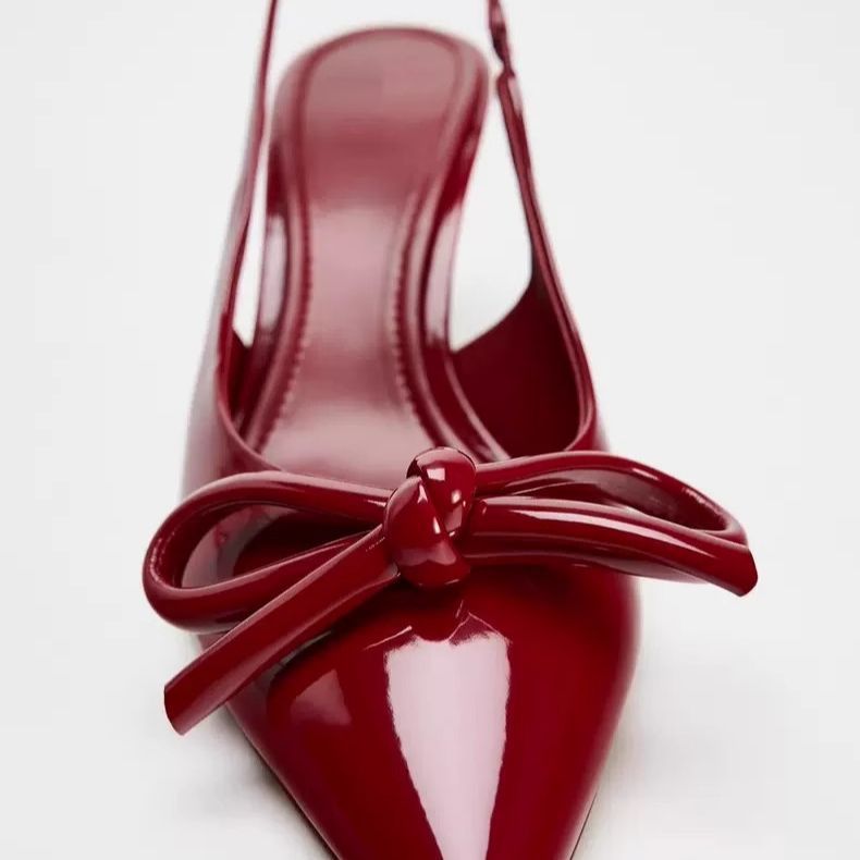 2273 classic bowknot patent leather sandals