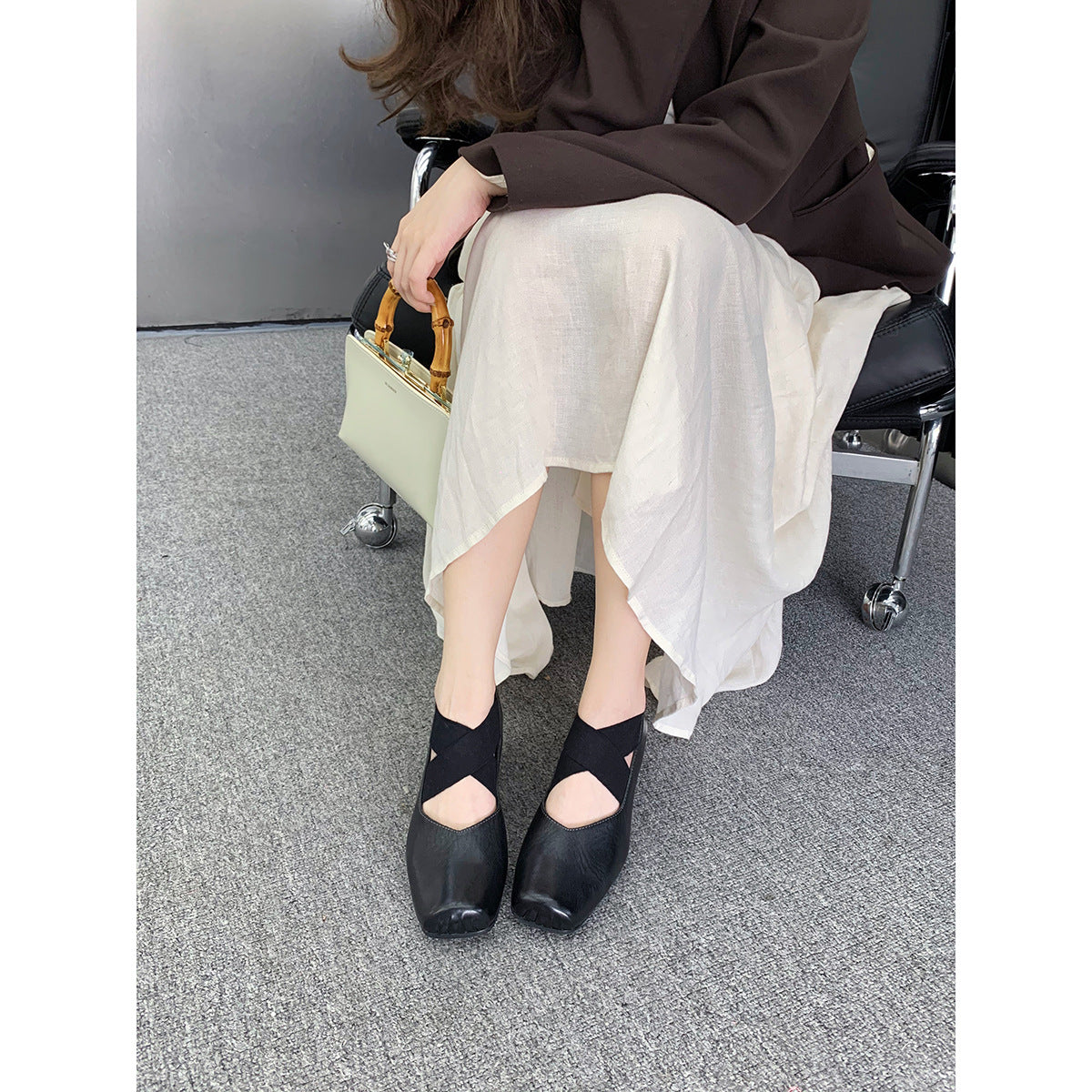 3834 patent leather ballet flat for women