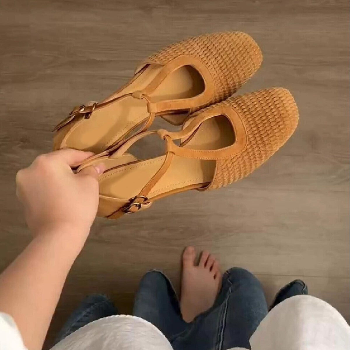 4061 vintage mary janes flats