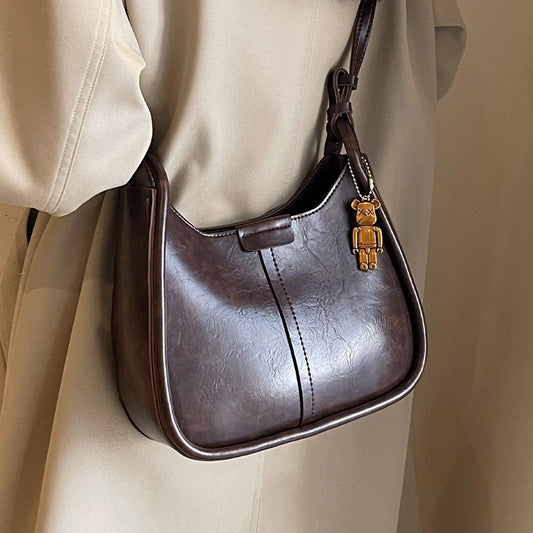 1738-1 solid leather crossbody bag