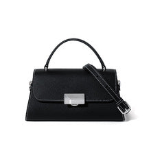 2835 Lovely fendi flap handbag