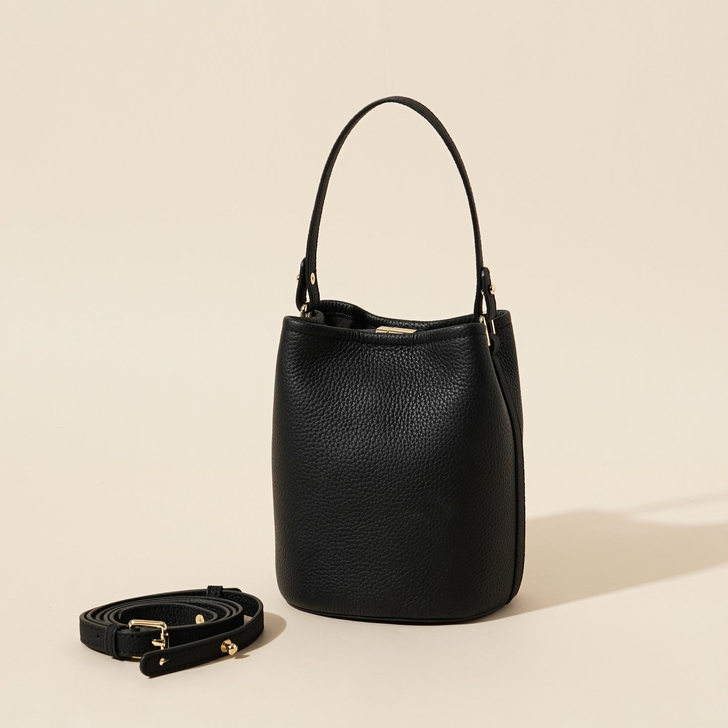 3966 genuine leather mini bucket bag