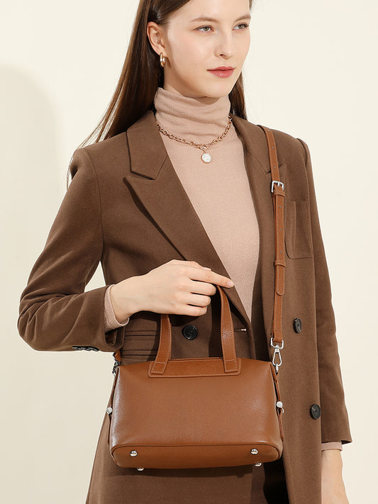 2372 small boston handbag