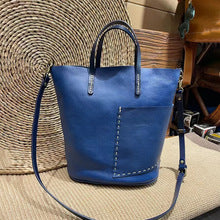 1178 cowhide large bucket bag