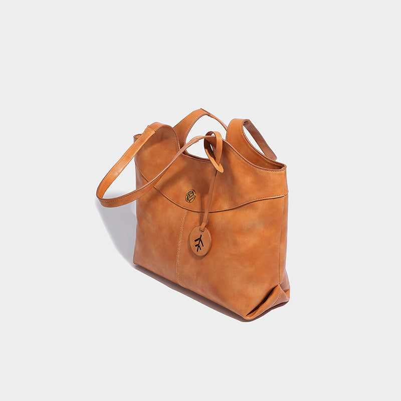 1684 vintage large handbag
